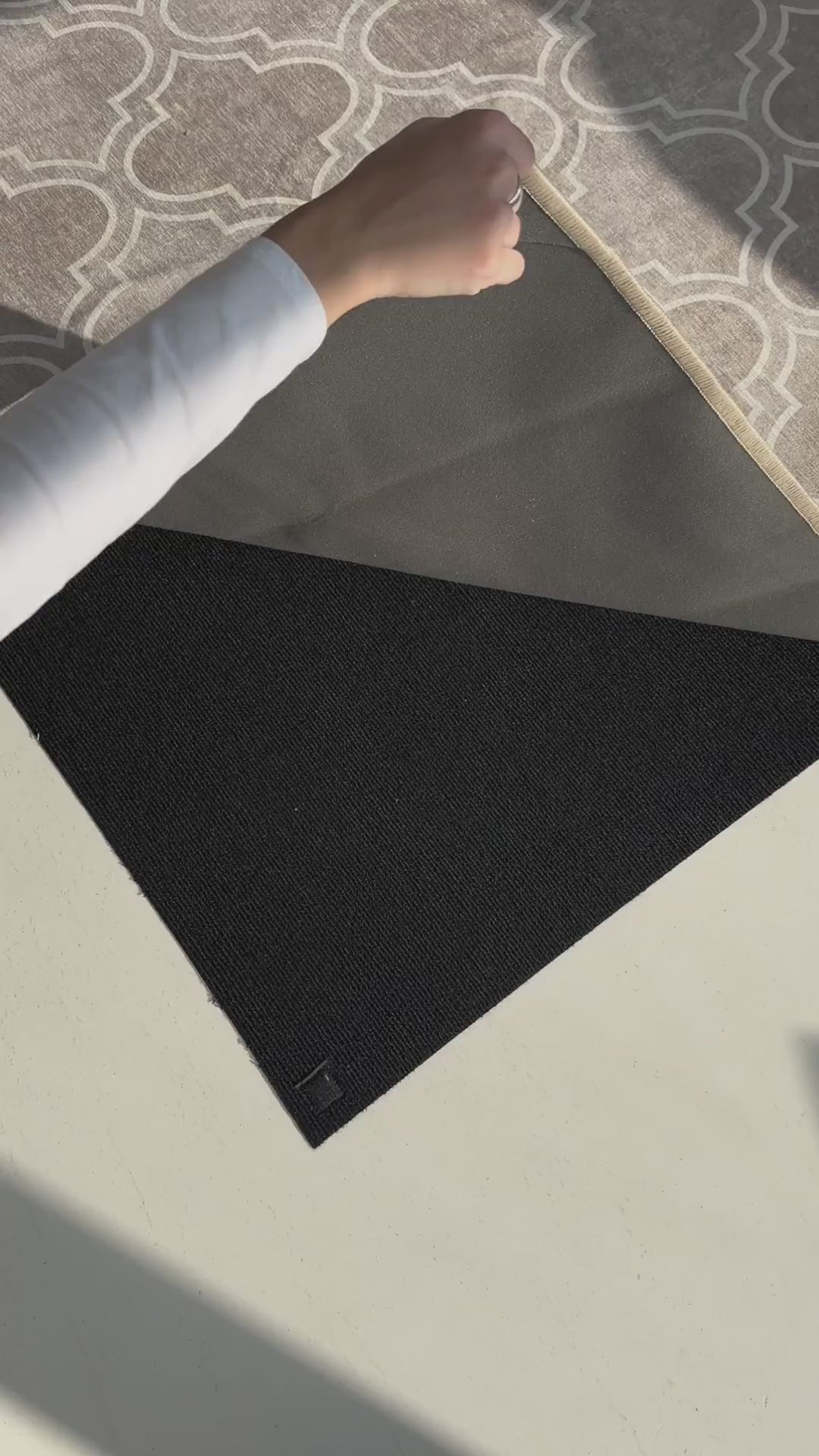 Mycos Rot Teppich